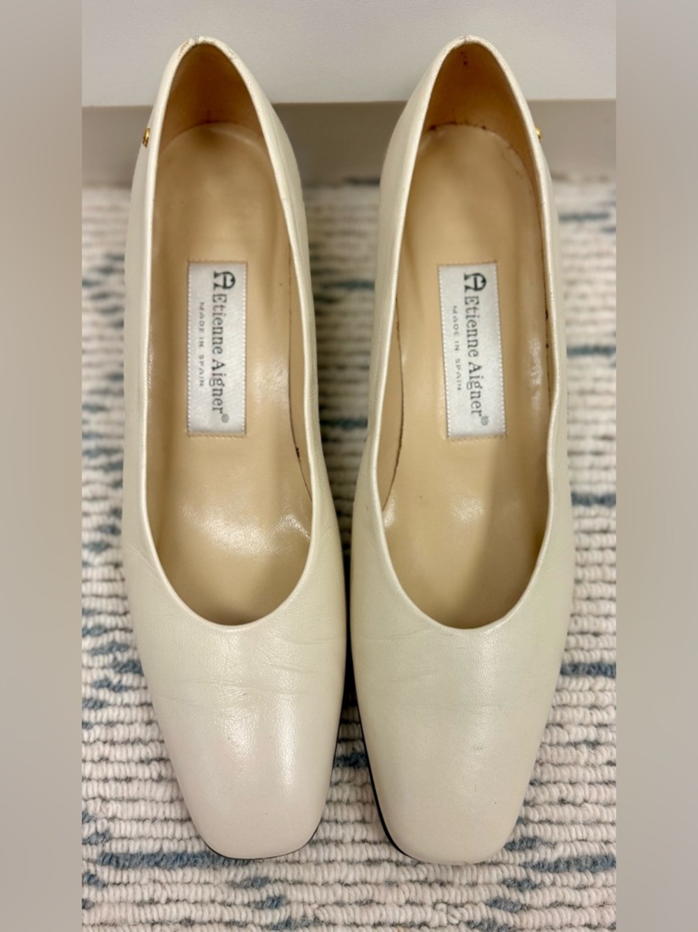 ETIENNE AIGNER Vintage Sarah Cream Leather Square Toe Block Heel Pumps - Size 8